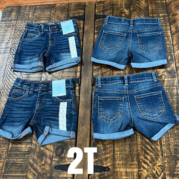 Cat & Jack Other - 2T Cat & Jack 4 pair lot Shorts with adjustable waist band
